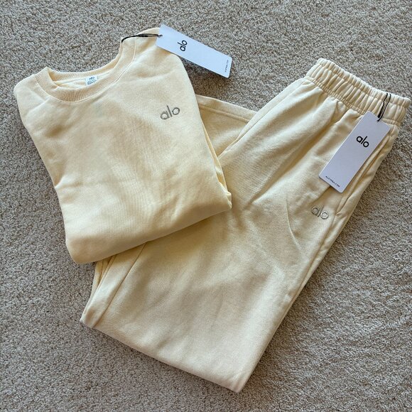 ALO Yoga Tops - NWT Alo Yoga Crewneck Pullover Sweatshirt & Straight Leg Sweatpants
